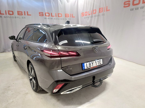 Peugeot 308 SW 6 of 15