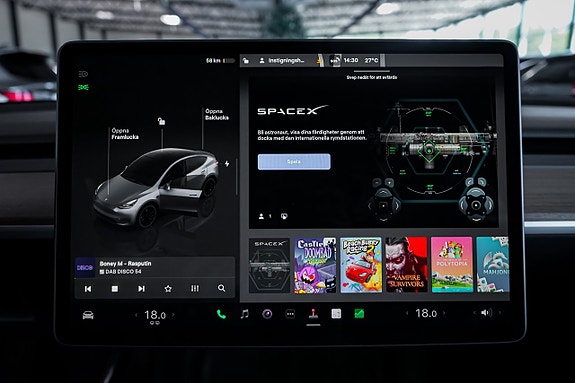 Tesla Model Y 19 of 28