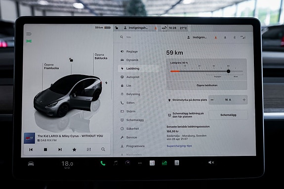Tesla Model Y 10 of 28