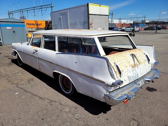 Plymouth De-Luxe 4 of 5