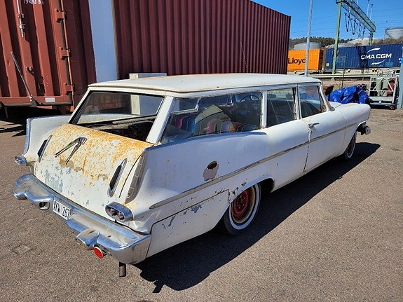 Plymouth De-Luxe 3 of 5