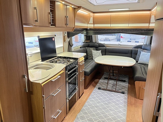 Kabe ROYAL 590 XL KS (ALDE+AC+Tältx2+Cykelställ+1 900kg) 21 of 23