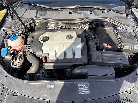Volkswagen Passat 8 of 8