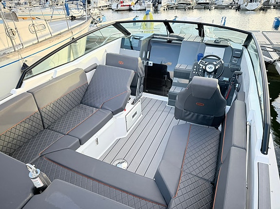 Superfin Nordkapp 660 Daycruiser 6 of 10