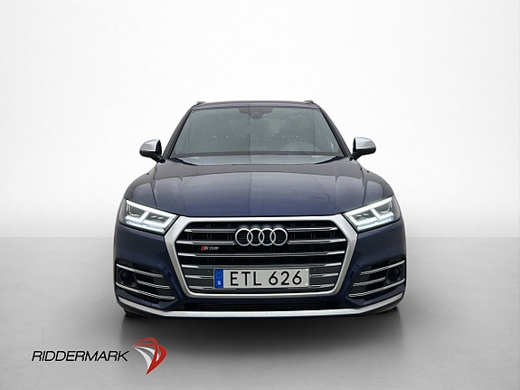 Audi SQ5 2 of 30