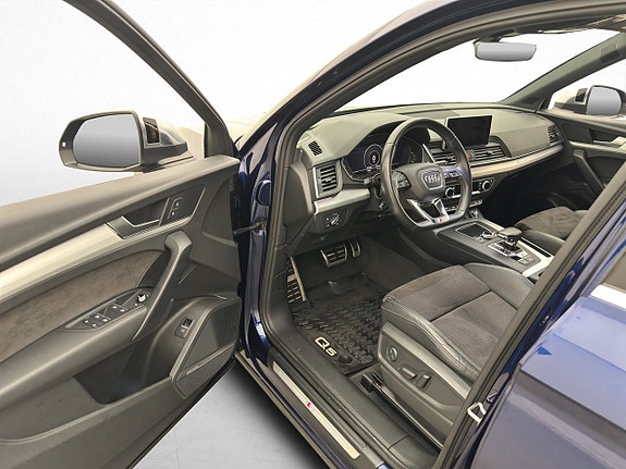 Audi SQ5 9 of 30