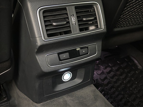 Audi SQ5 25 of 30