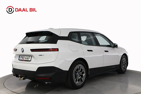 BMW iX 6 of 25