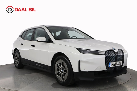 BMW iX 3 of 25