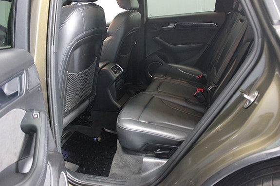 Audi Q5 11 of 23