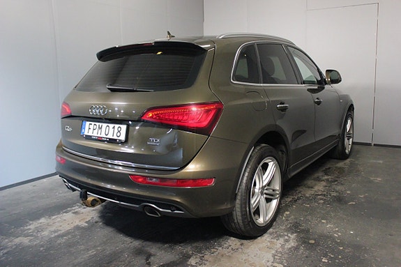 Audi Q5 5 of 23
