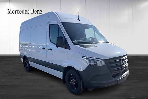 Mercedes-Benz Sprinter 317 2 of 11