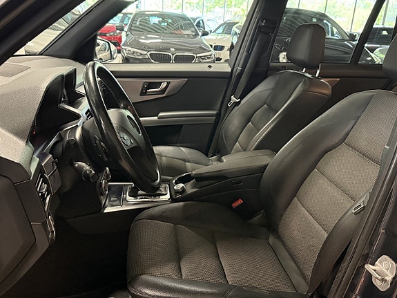 Mercedes-Benz GLK220 7 of 10