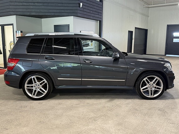 Mercedes-Benz GLK220 3 of 10