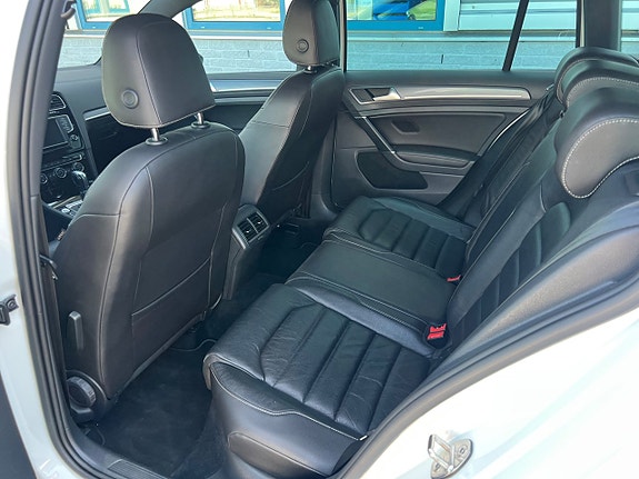 Volkswagen Golf I 11 of 15