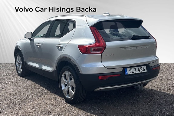 Volvo XC40 4 of 11