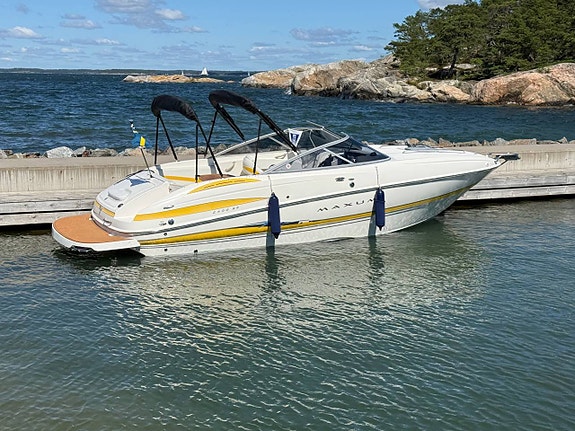 Maxum 2400 SC3 - 2004 2 of 12