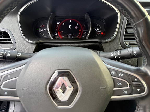 Renault Megane 16 of 24