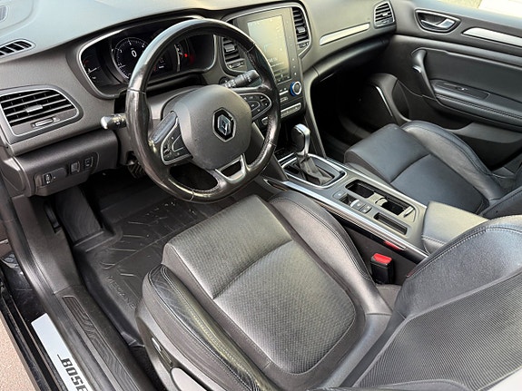 Renault Megane 15 of 24
