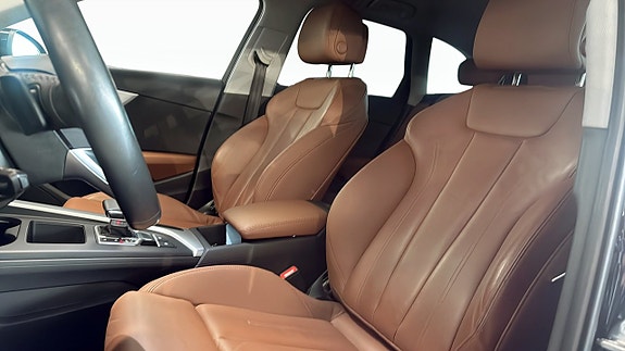 Audi A4 8 of 19
