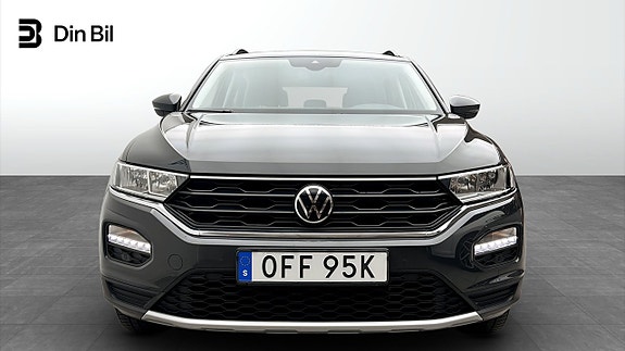 Volkswagen T-Roc 4 of 12