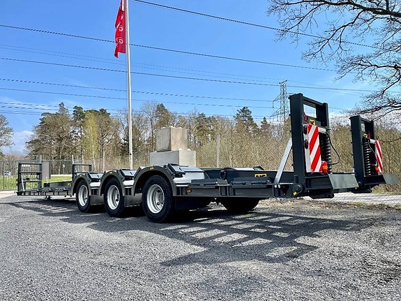 NC 3-axlad Traktordragen Skogsagri hyd ramp omgående 22 of 24
