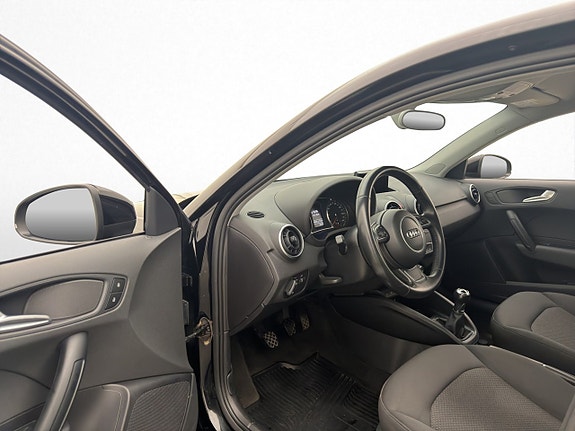 Audi A1 10 of 27