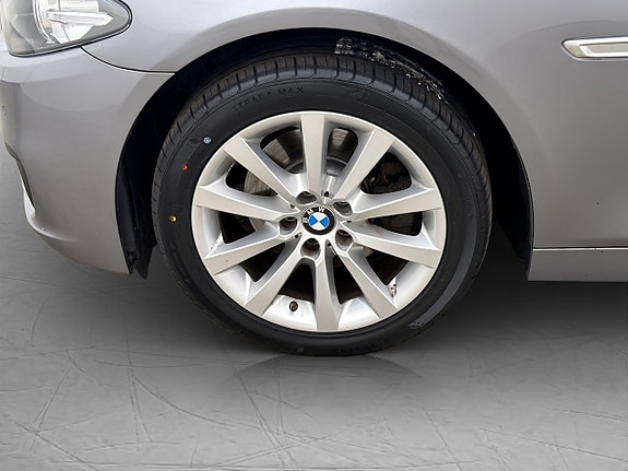 BMW 520 25 of 28