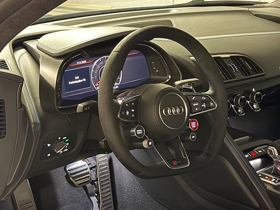 Audi R8 13 of 25