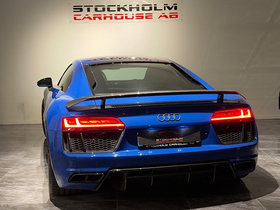 Audi R8 11 of 25