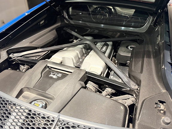 Audi R8 12 of 25