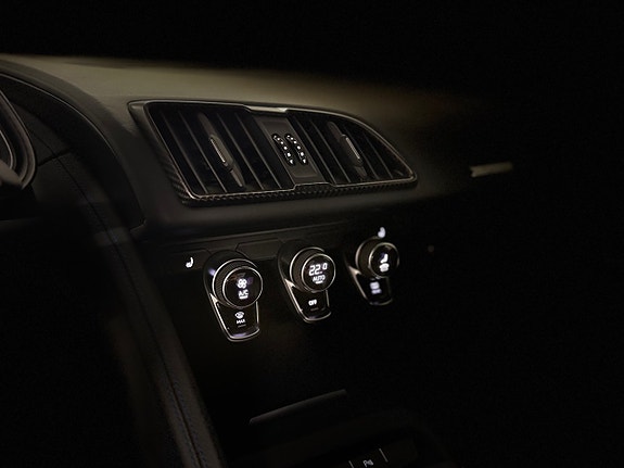 Audi R8 20 of 25