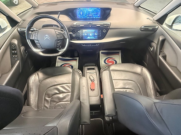 Citroen C4 Picasso 11 of 14