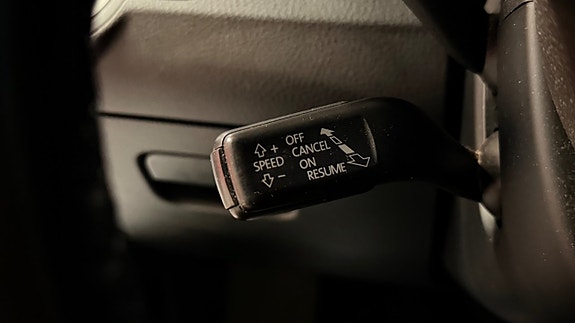Volkswagen Passat Alltrack 19 of 27