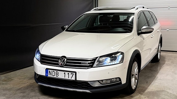 Volkswagen Passat Alltrack 4 of 27