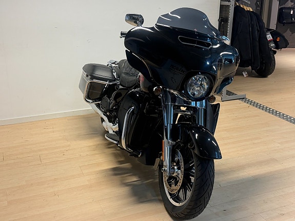 Harley-Davidson Electra Glide 107 1745cc 2019 6 of 9
