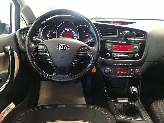 Kia Ceed 9 of 18