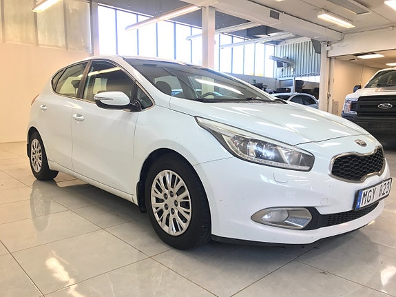 Kia Ceed 4 of 18