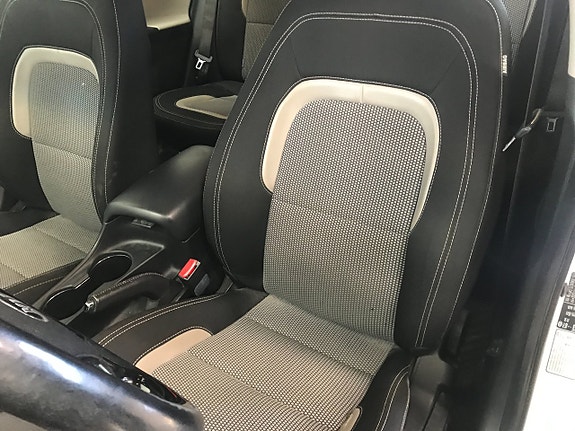 Kia Ceed 14 of 18
