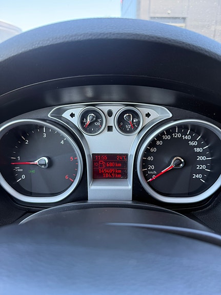 Ford C-Max 6 of 10