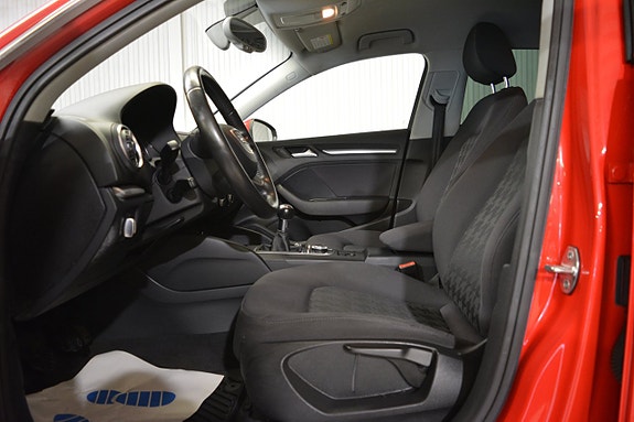 Audi A3 8 of 13