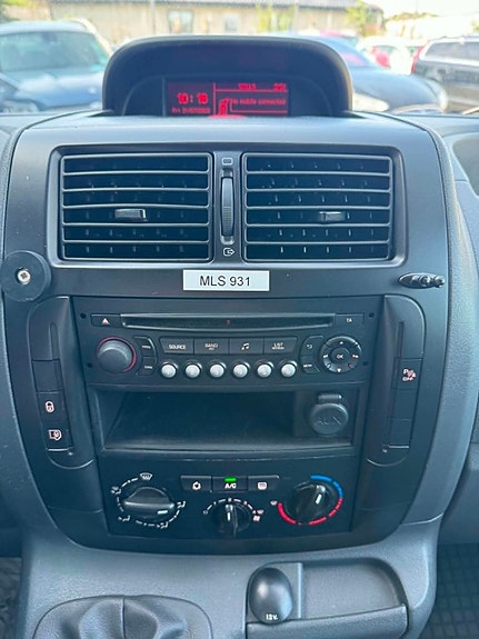 Peugeot Expert 12 of 15