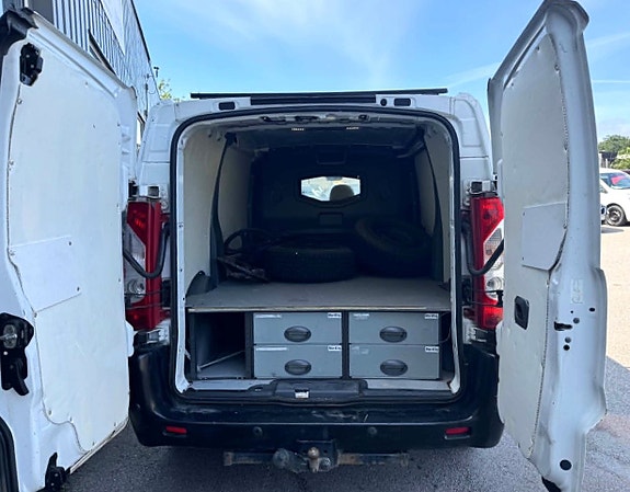 Peugeot Expert 8 of 15