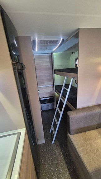 Adria Altea 552 PK 6 of 9