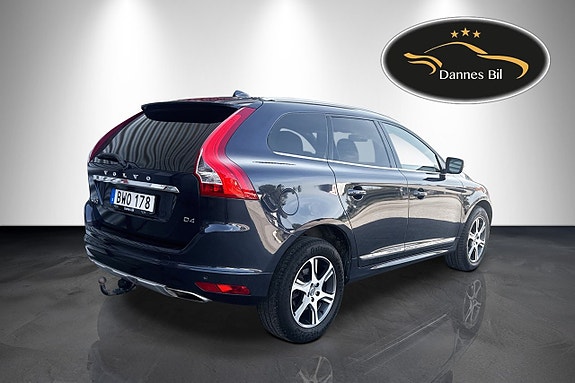 Volvo XC60 8 of 25
