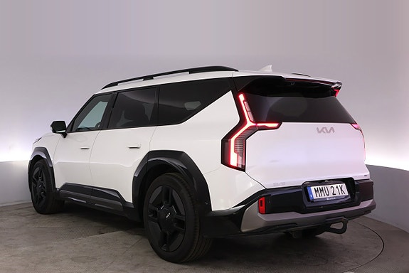 Kia EV9 4 of 27