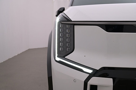 Kia EV9 25 of 27