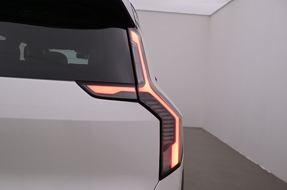 Kia EV9 26 of 27