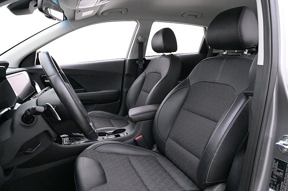 Kia Niro 10 of 27