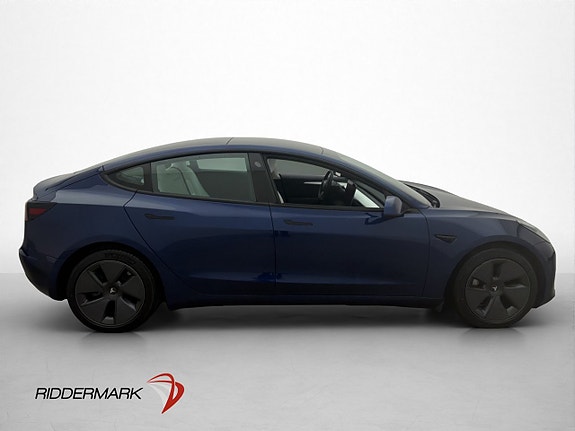 Tesla Model 3 8 of 30